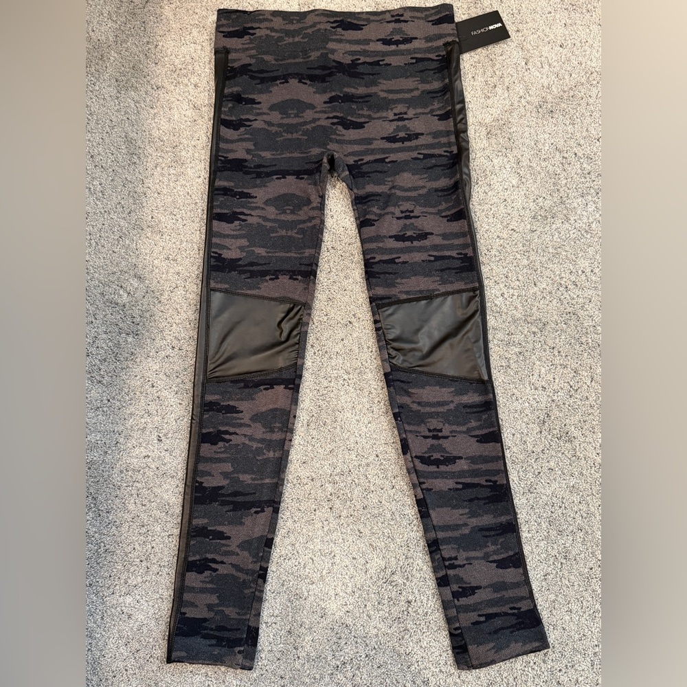 NWT- Camo Print Leggings with Faux Leather Accents- Size S/M
